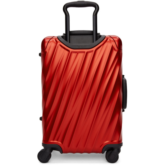 Red Aluminium International Carry-On Suitcase展示图