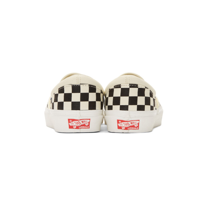 Black & White OG Checkerboard Classic Slip-On Sneakers展示图