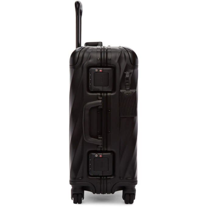 Black Aluminium International Carry-On Suitcase展示图