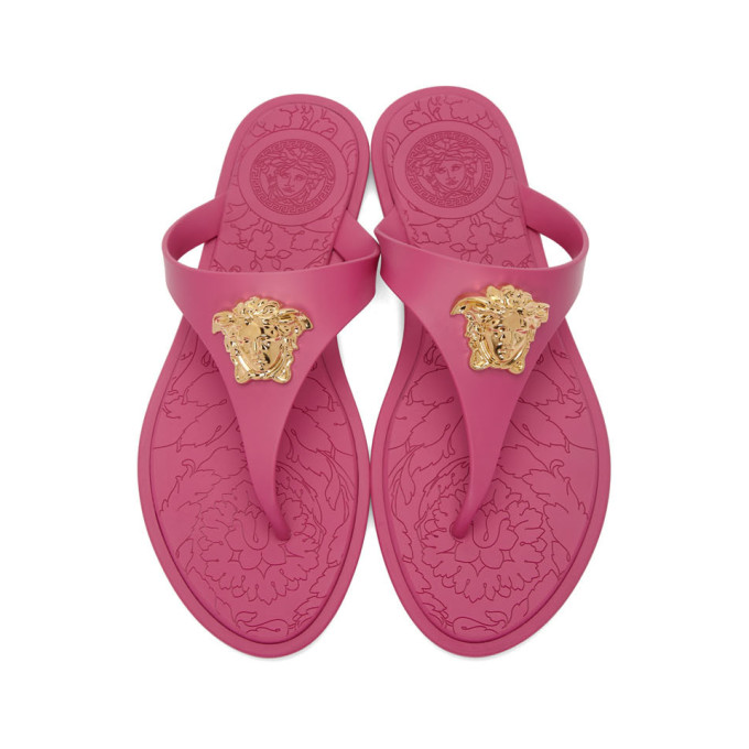 versace 粉色美杜莎人字拖 in pink | modesens