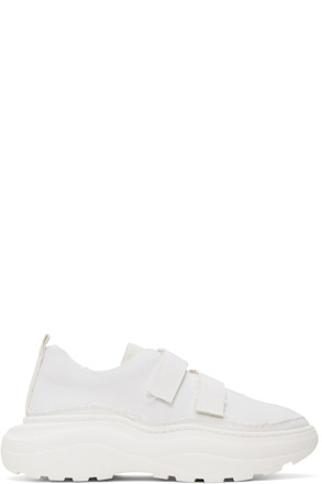 White 002 Strong Sneakers