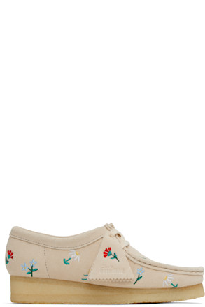 Beige Wallabee Derbys