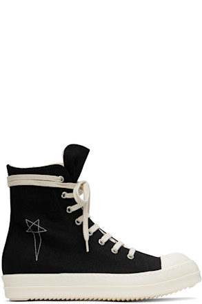Black Sneaks Sneakers