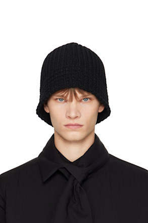 Black Cardigan Stitch Knit Beanie