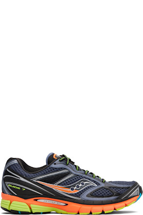 Black & Navy ProGrid Guide 7 Sneakers