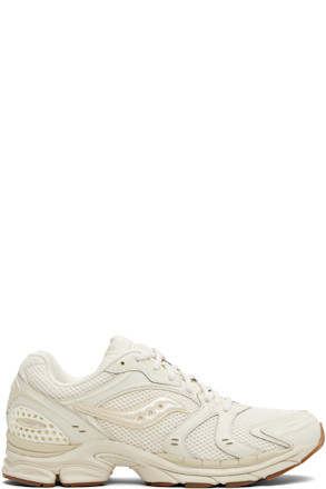Off-White & Beige ProGrid Triumph 4 Heritage Sneakers