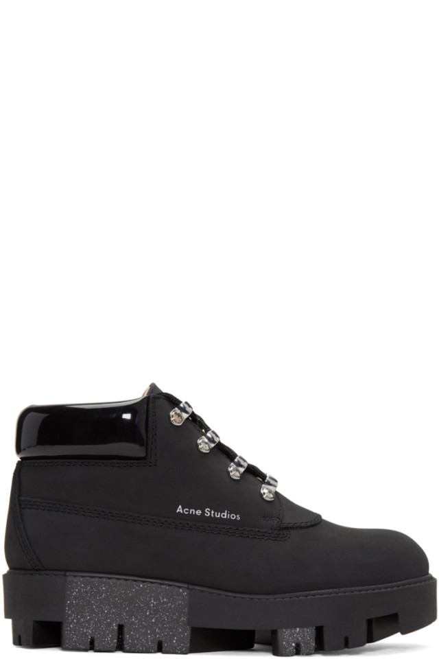 acne tinne black
