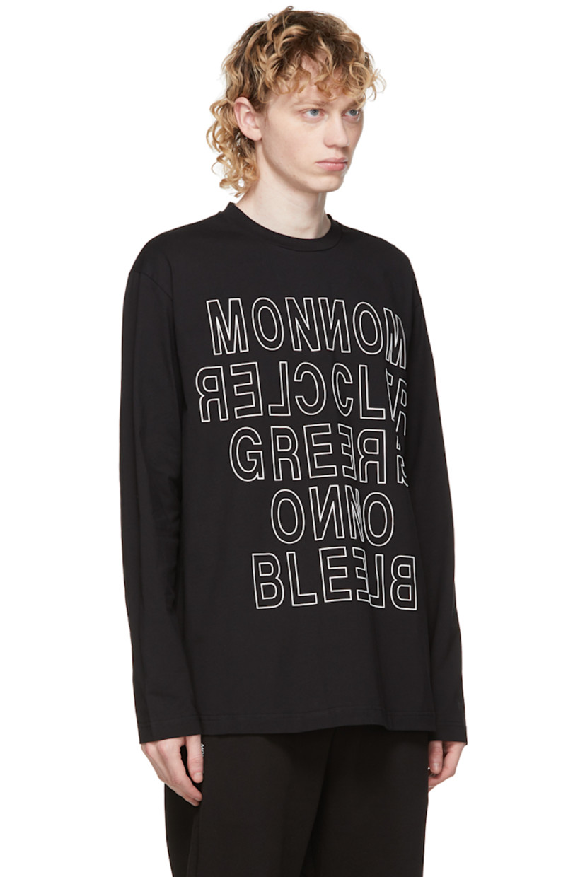Long sleeve cotton jersey T-shirt in black. Rib knit crewneck collar. Logo printed in white at front and sleeve. Tonal rubberized logo patch at back hem.

Supplier color: Black