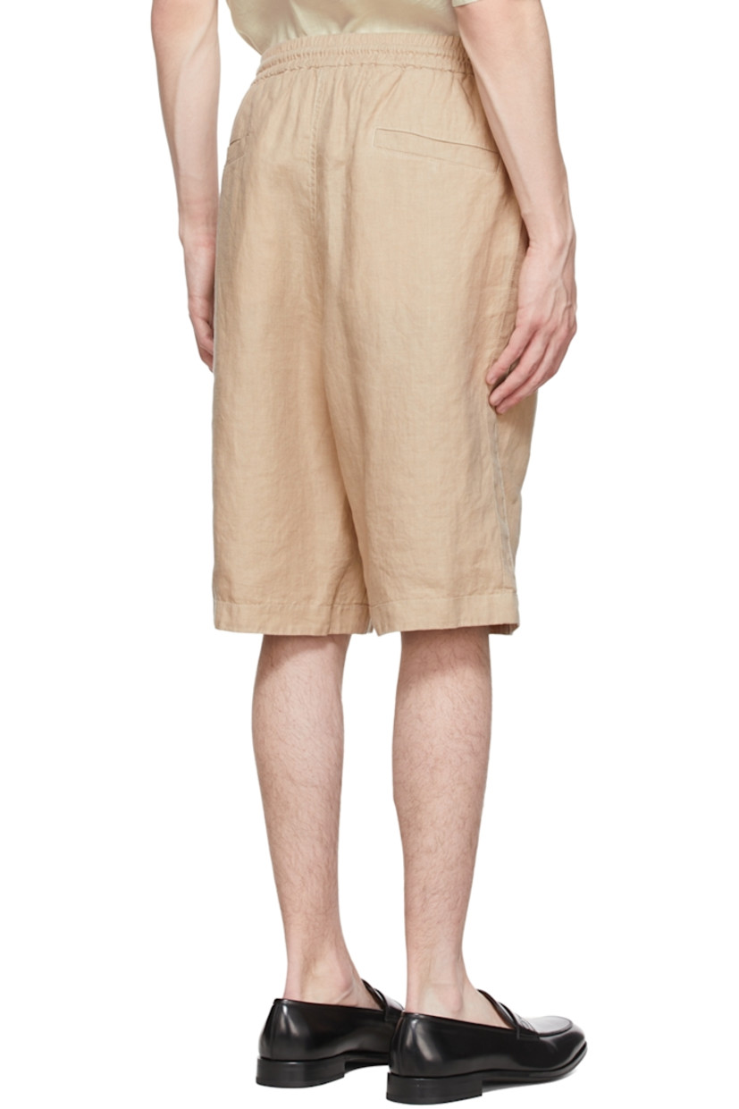 Plain-woven hemp shorts. 

· Drawstring at elasticized waistband 
· Pleats at front
· Three-pocket styling 
· Partial cotton lining

Supplier color: Nude
