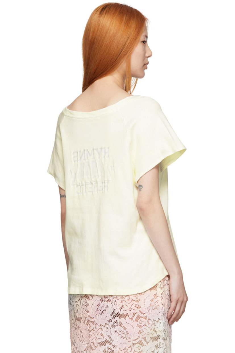 Hand-dyed cotton jersey T-shirt. 

Reverse in off-white hand-dyed cotton jersey. 

· Rib knit crewneck
· Hand-printed graphic and text at front

Each item is unique. Please note that coloration may vary.

Available exclusively at SSENSE.

Supplier color: London/Heretic print