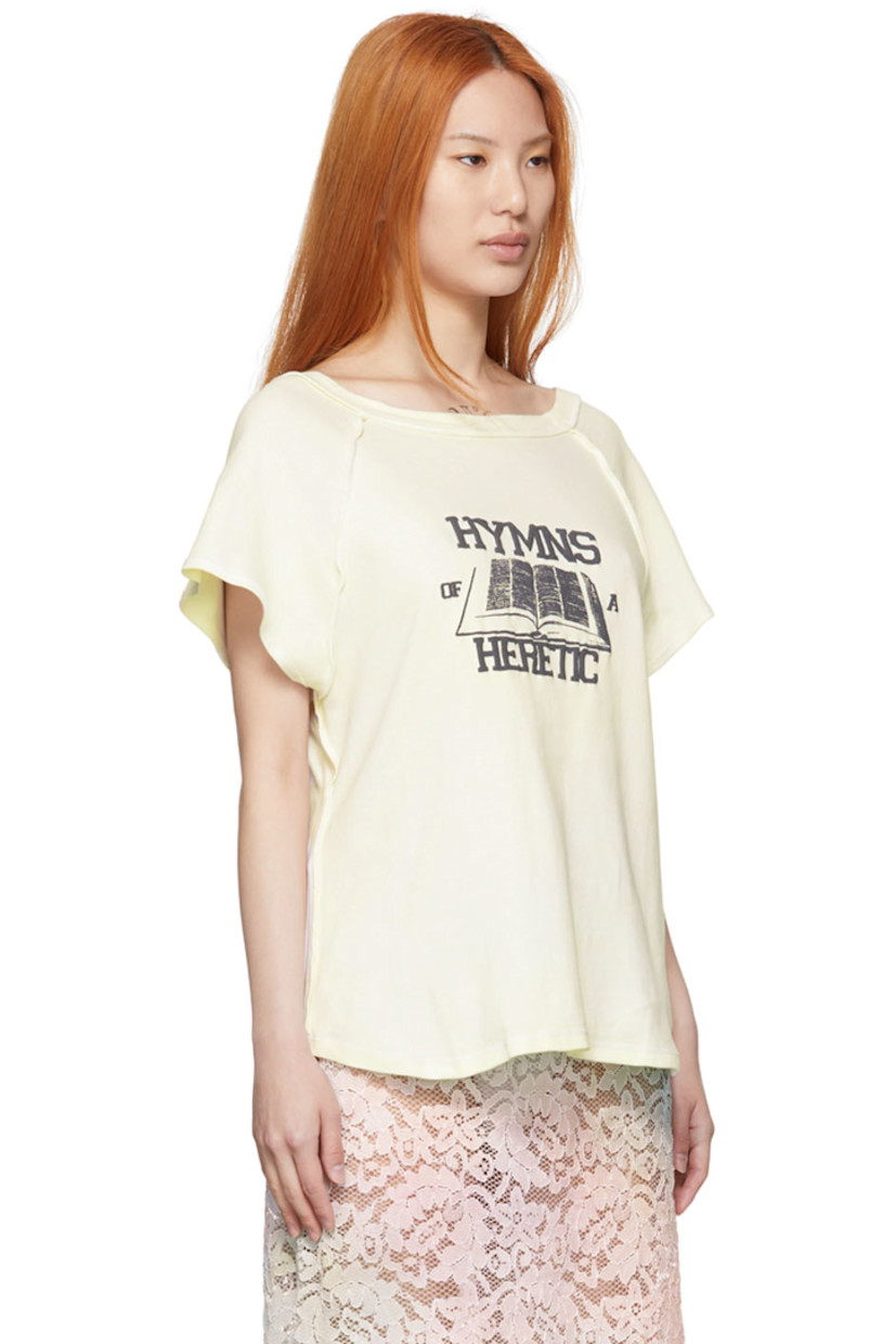 Hand-dyed cotton jersey T-shirt. 

Reverse in off-white hand-dyed cotton jersey. 

· Rib knit crewneck
· Hand-printed graphic and text at front

Each item is unique. Please note that coloration may vary.

Available exclusively at SSENSE.

Supplier color: London/Heretic print