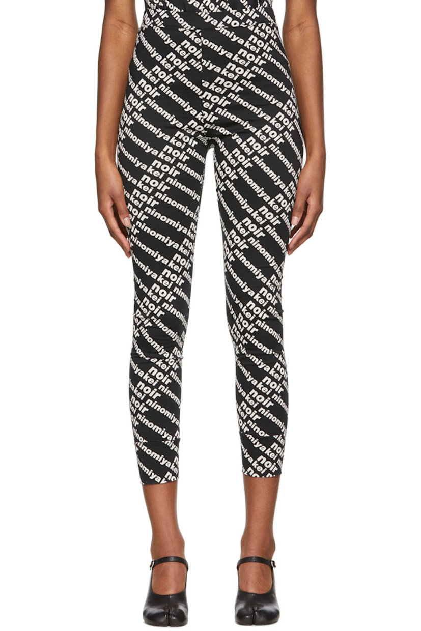 Cotton jersey leggings. 

· Elasticized waistband 
· Logo pattern printed throughout

Supplier color: Black