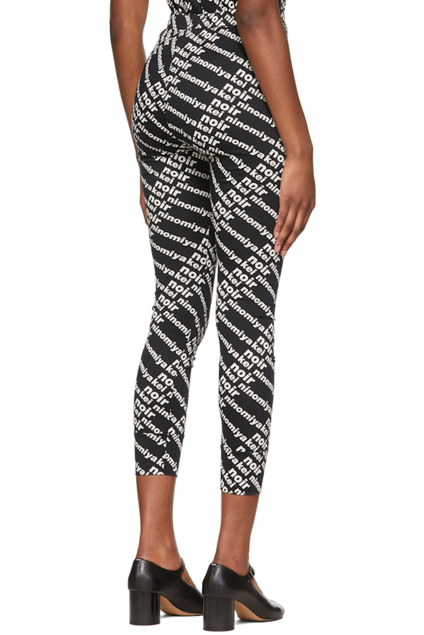 Cotton jersey leggings. 

· Elasticized waistband 
· Logo pattern printed throughout

Supplier color: Black