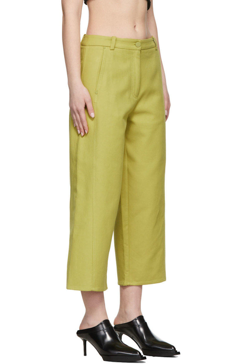 Straight-leg organic cotton twill trousers in green. 

· Mid-rise
· Four-pocket styling
· Darts at back waistband
· Zip-fly

Supplier color: Cedar