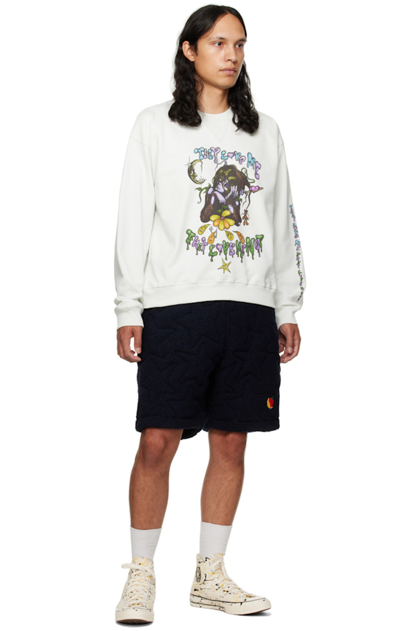Insulated recycled wool-blend fleece shorts. Quilted graphic pattern throughout. 

· Drawstring at elasticized waistband
· Two-pocket styling
· Rubberized logo patch at front
· Full stretch cotton jersey lining

Supplier color: Navy