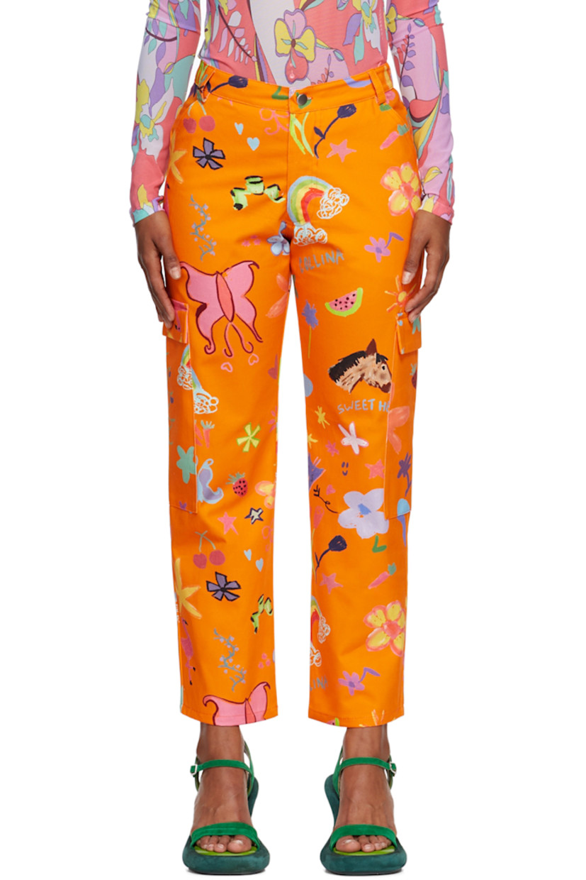 Non-stretch denim jeans. Graphic pattern printed throughout.

· Mid-rise 
· Belt loops 
· Four-pocket styling 
· Flap pockets at outseams 

Available exclusively at SSENSE.

Supplier color: Orange doodle