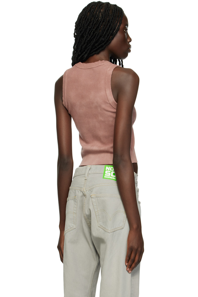 Garment-dyed rib knit stretch recycled cotton tank top. Fading throughout.  

· Scoop neck 
· Raw edge at hem 

Each item is unique. Please note that coloration may vary.

Supplier color: Earth
