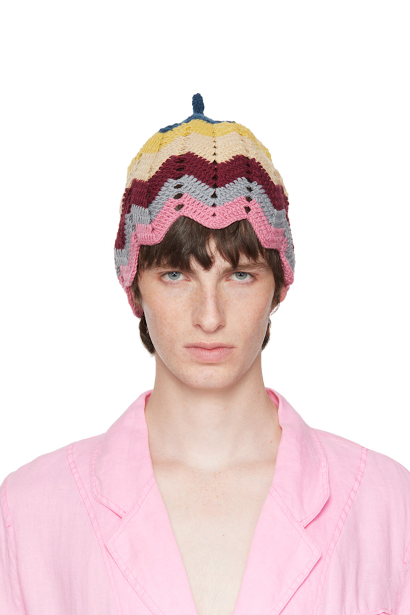 Hand-crocheted wool beanie in multicolor.

· Scalloped edge at brim
· Unlined

Available exclusively at SSENSE.

Supplier color: Multi