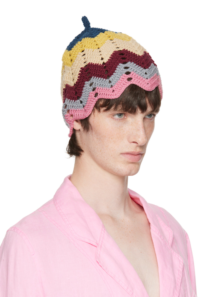 Hand-crocheted wool beanie in multicolor.

· Scalloped edge at brim
· Unlined

Available exclusively at SSENSE.

Supplier color: Multi