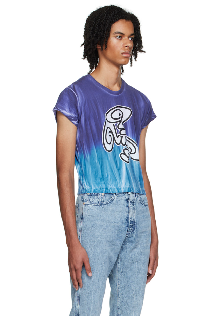Stretch organic cotton jersey T-shirt. Gradient effect printed throughout. 

· Rib knit crewneck
· Graphic printed at front 

Available online exclusively at SSENSE.

Supplier color: Blue opal