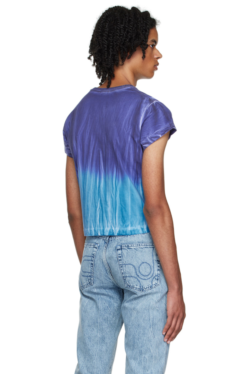 Stretch organic cotton jersey T-shirt. Gradient effect printed throughout. 

· Rib knit crewneck
· Graphic printed at front 

Available online exclusively at SSENSE.

Supplier color: Blue opal