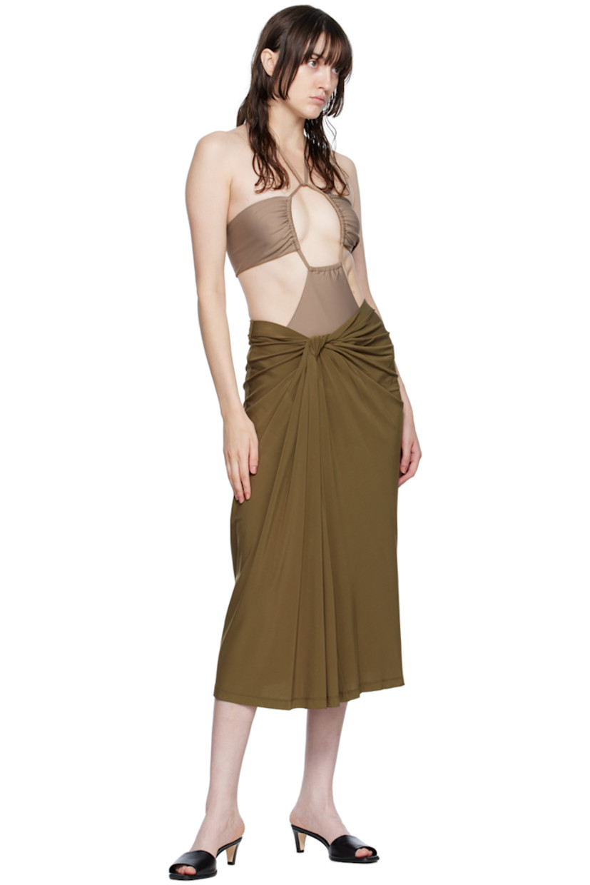 Stretch viscose jersey skirt. Knotted accent at elasticized waistband. 

Available exclusively at SSENSE.

Supplier color: Deset palm