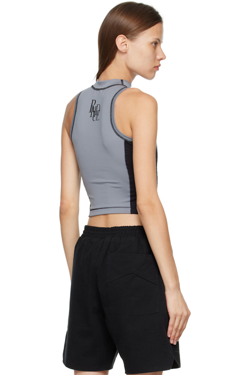Stretch polyested bonded jersey top. Overlock stitching throughout 

· Mock neck
· Logo printed at front 

Supplier color: Grey/Black