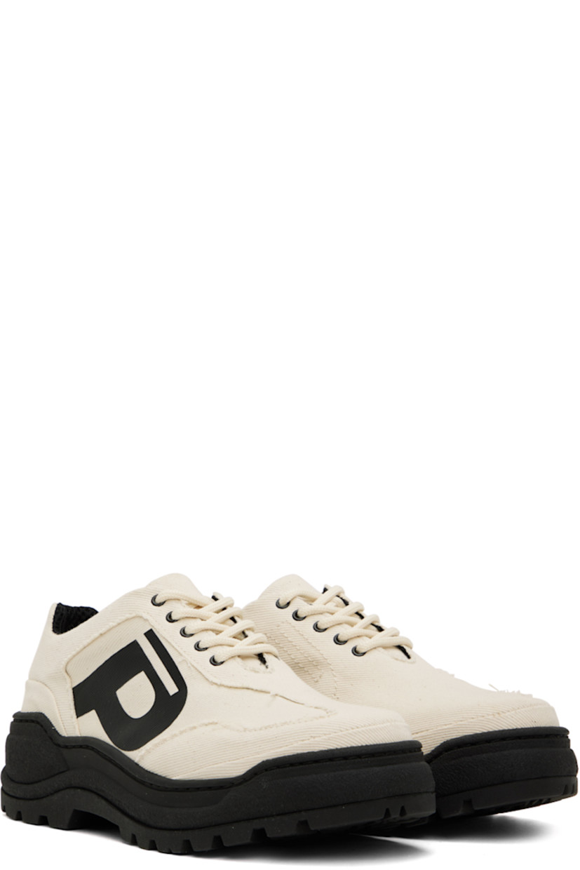 Low-top canvas sneakers in off-white and black.

· Lace-up closure
· Padded tongue and collar
· Logo bonded at outer side
· Logo embroidered at inner side
· Mesh lining in black
· Rubber midsole
· Treaded rubber outsole

Supplier color: Ecru