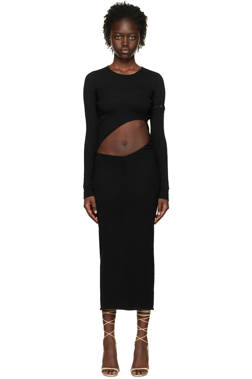 Knit virgin wool dress. 

· Rib knit crewneck, hem, and cuffs 
· Cut-out with button closure at front 
· Detachable sleeve 

Supplier color: Black