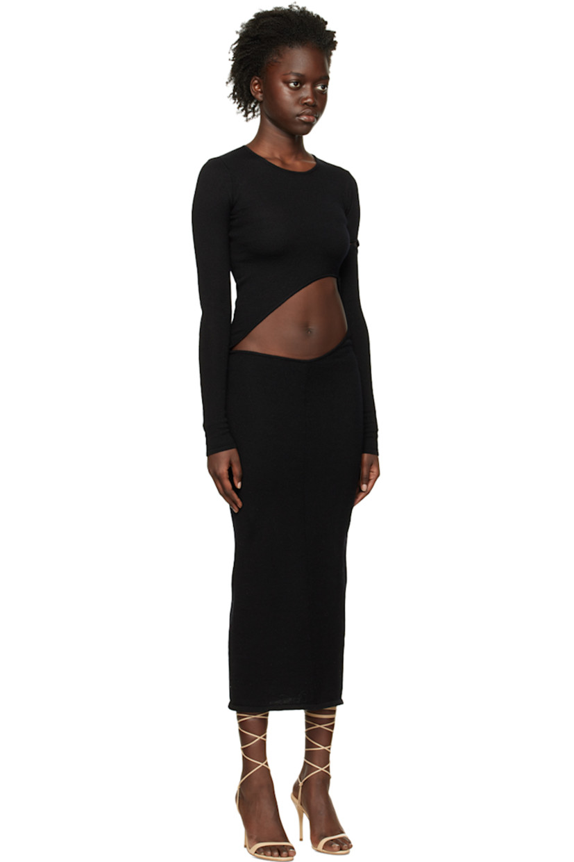 Knit virgin wool dress. 

· Rib knit crewneck, hem, and cuffs 
· Cut-out with button closure at front 
· Detachable sleeve 

Supplier color: Black