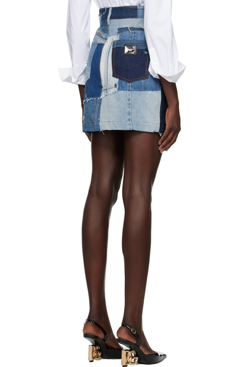 Non-stretch denim skirt. Fading and distressing throughout.

· Belt loops
· Five-pocket styling
· Zip-fly
· Logo appliqué at back pocket
· Logo-engraved silver-tone hardware

Supplier color: Black