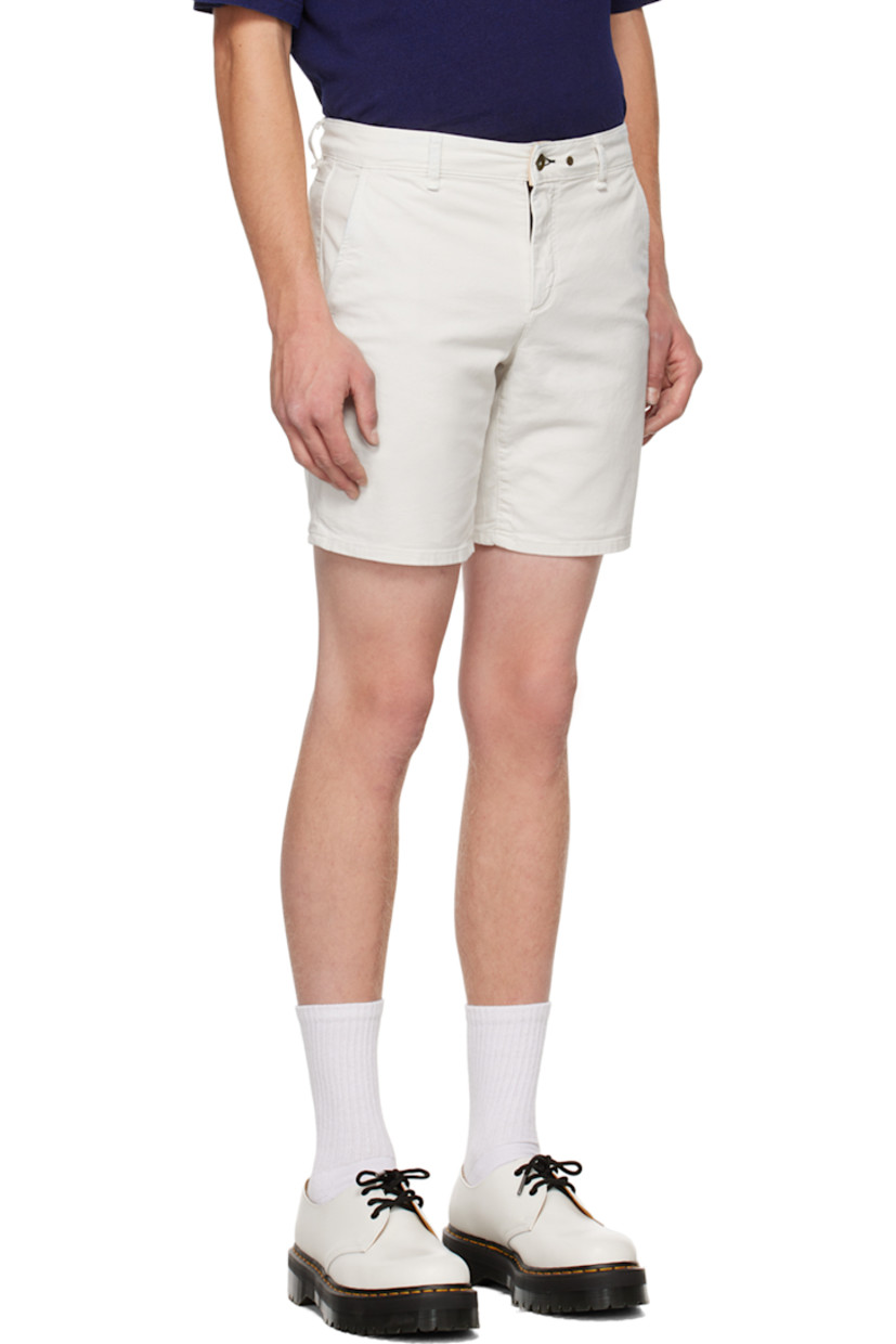 Stretch cotton twill shorts. 

· Belt loops
· Four-pocket styling
· Zip-fly

Supplier color: Chalk
