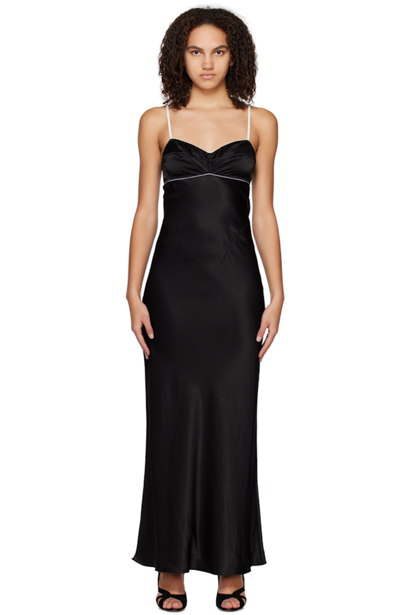 Viscose satin maxi dress. Overlock stitching and piping throughout.

· Sweetheart neck
· Vent at side seam
· Adjustable elasticized ruched shoulder straps
· Hook-eye fastening and cutout at back

Supplier color: Black