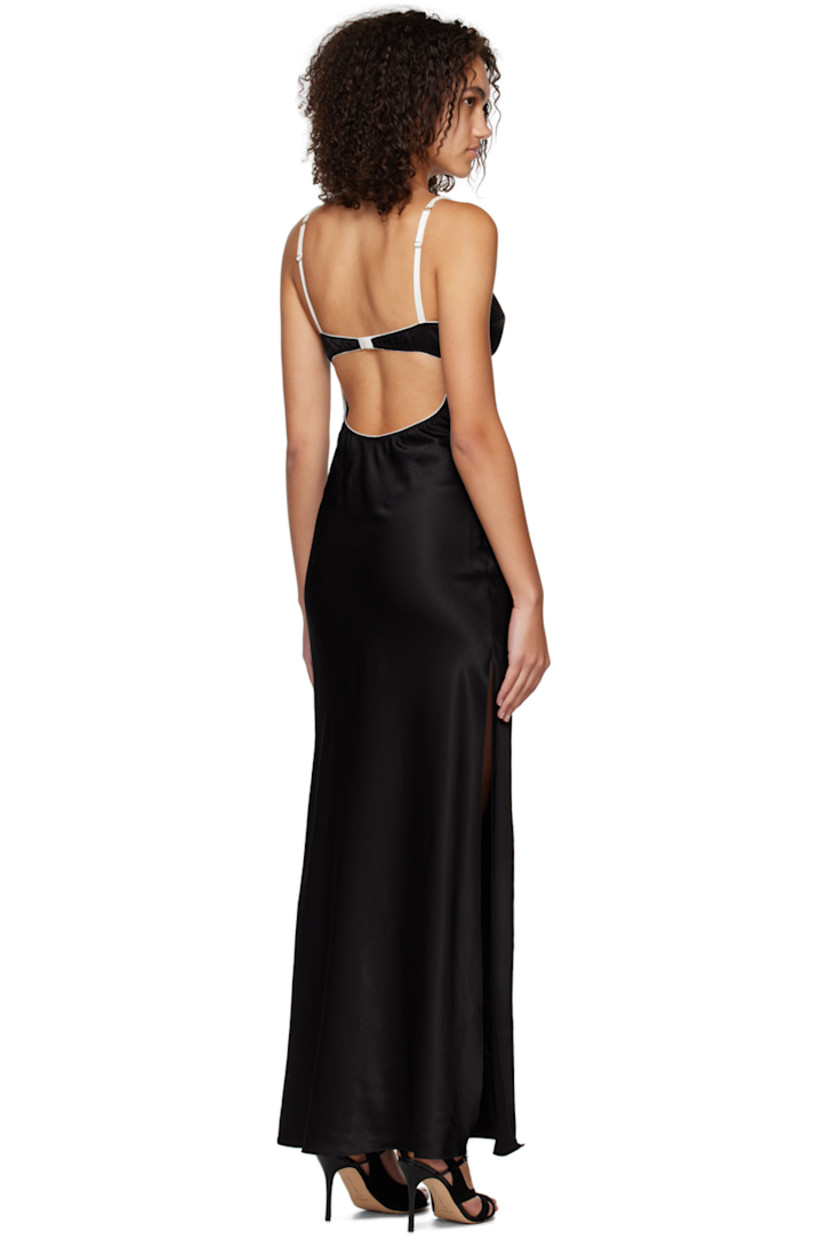 Viscose satin maxi dress. Overlock stitching and piping throughout.

· Sweetheart neck
· Vent at side seam
· Adjustable elasticized ruched shoulder straps
· Hook-eye fastening and cutout at back

Supplier color: Black