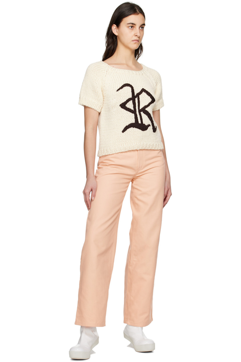Cotton canvas jeans. 

· Belt loops
· Five-pocket styling 
· Zip-fly 
· Leather logo patch at back waistband

Supplier color: Pink