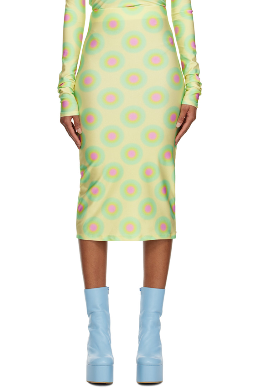 Stretch nylon skirt. 

· Graphic pattern printed throughout
· Elasticized waistband

Supplier color: Pastel green