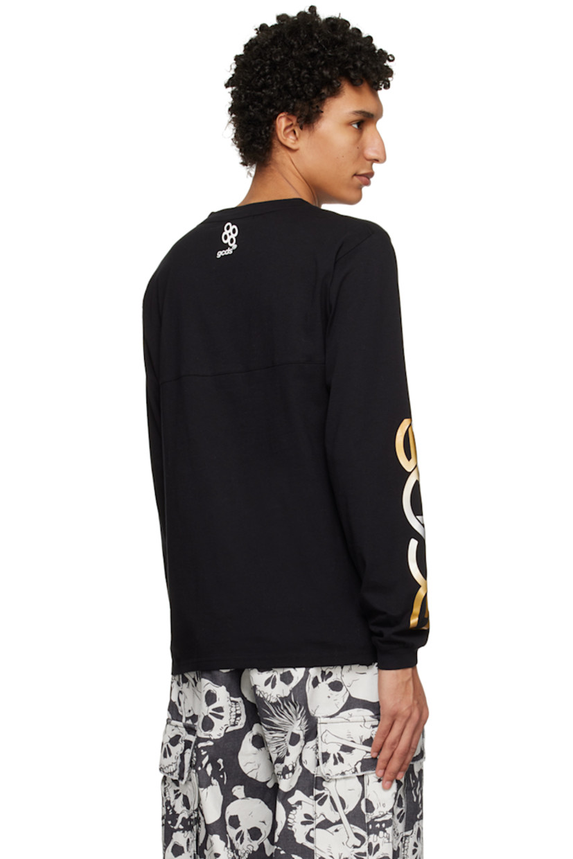 Cotton jersey T-shirt. 

· Rib knit crewneck and cuffs 
· Reflective logo printed at chest and sleeves 
· Logo graphic bonded at back collar 

Supplier color: Black