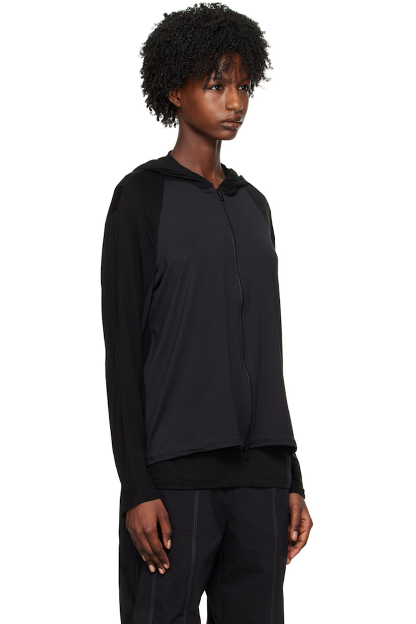 Lightweight paneled lyocell jersey and stretch polyester jersey hoodie.

· Two-way zip closure
· Dolman sleeves

Supplier color: Black