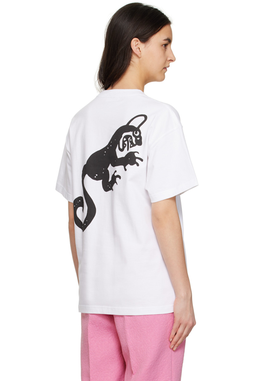 260 gsm organic cotton jersey T-shirt. 

· Rib knit crewneck
· Text printed at front
· Graphic printed at back

Supplier color: White
