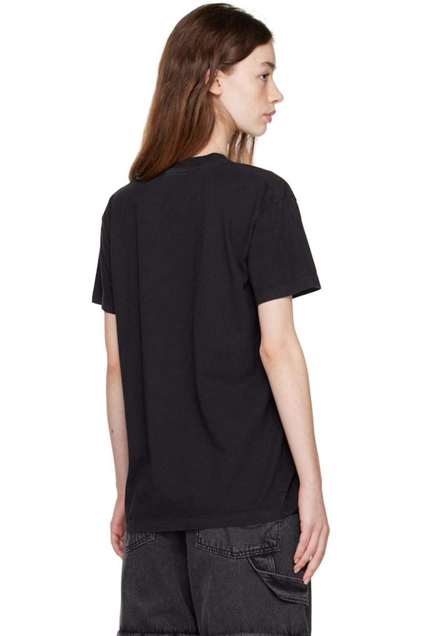 Organic cotton jersey T-shirt.

· Rib knit crewneck
· Graphic and text printed at front
· Textile logo patch at side seam

Supplier color: Oxygen