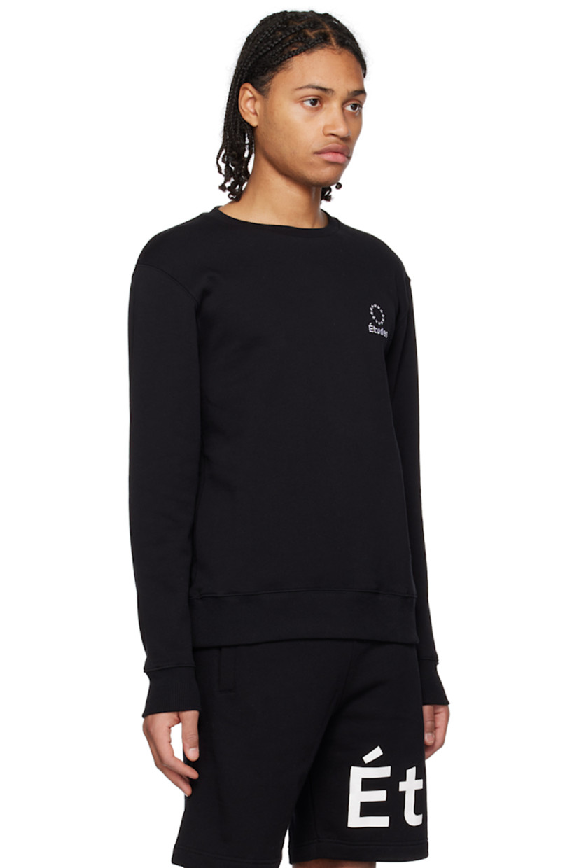 Organic cotton fleece sweatshirt.

· Rib knit crewneck, hem, and cuffs
· Logo embroidered at chest

Supplier color: Black