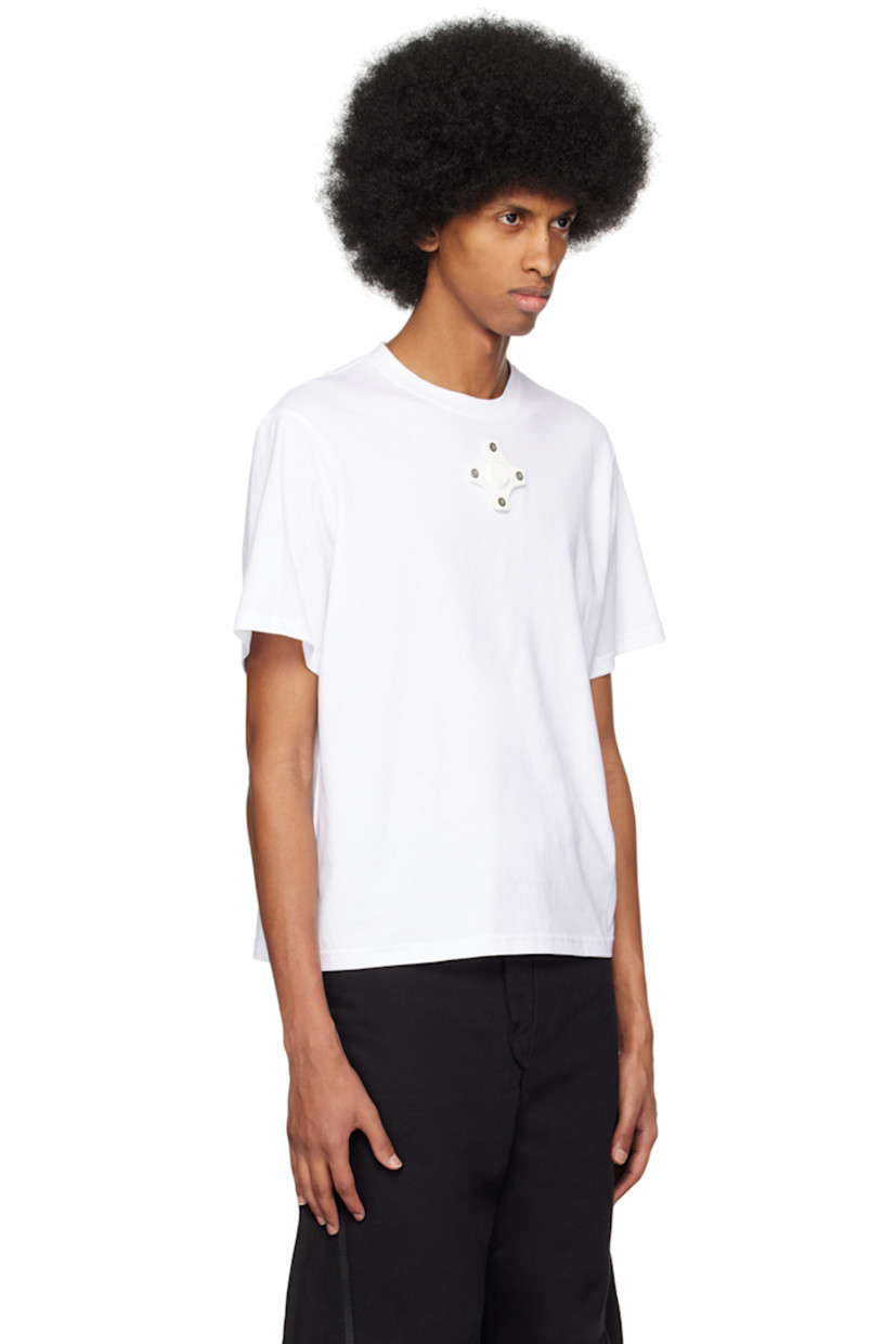 Cotton jersey T-shirt.

· Rib knit crewneck
· Detachable rubberized press-stud tab at chest

Supplier color: White