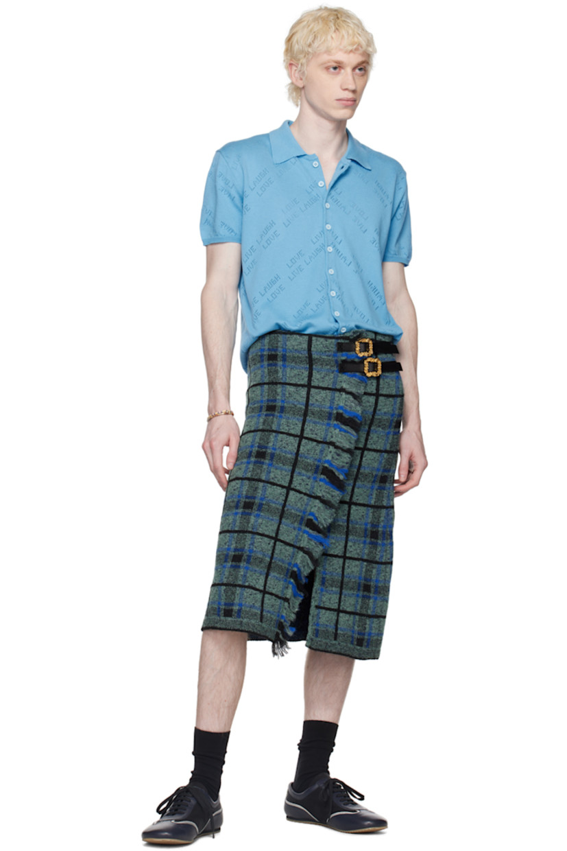 Cotton jersey shirt. Text perforated throughout.

· Spread collar
· Button closure
· Rib knit cuffs
· Rolled edge at hem

Supplier color: Youwie jersey fiordo