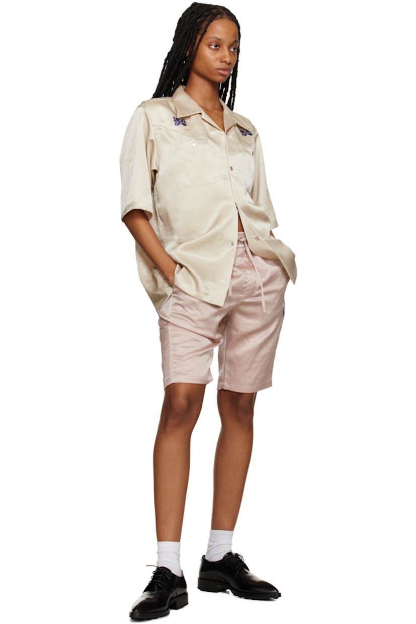 Slub polyester sateen shorts.

· Drawstring at elasticized waistband
· Four-pocket styling
· Mock-fly
· Logo embroidered at front

Supplier color: Pink