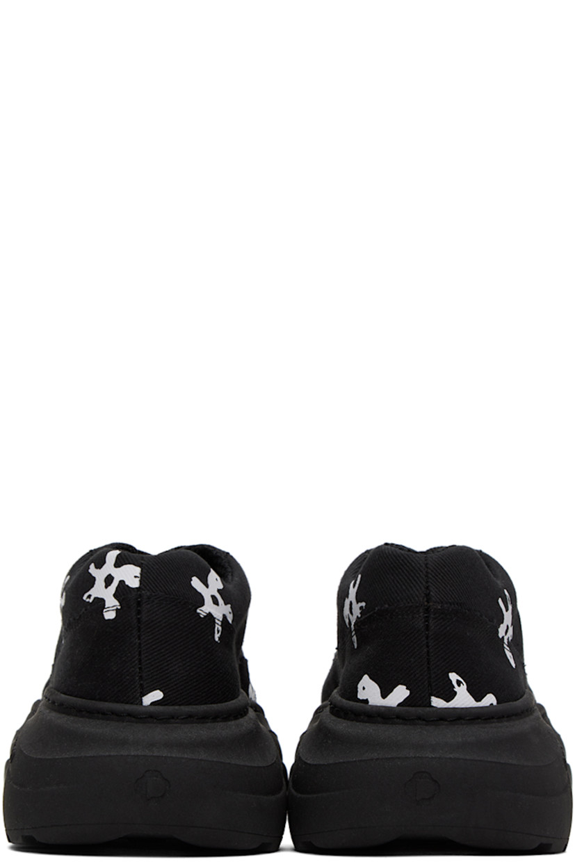 Low-top canvas sneakers in black. Raw edges and floral pattern printed throughout.

· Lace-up closure
· Padded tongue and collar 
· Logo embroidered at outer side
· Mesh lining
· Logo embossed at platform rubber midsole
· Treaded recycled rubber outsole
· Platform: H2 in 

Supplier color: White flower black