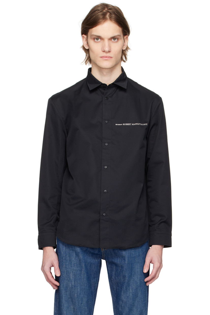 Cotton twill shirt. 

· Spread collar 
· Button closure 
· Logo printed at chest 
· Single-button barrel cuffs 
· Graphic printed at back 

Featuring artwork by Robert Mapplethorpe.

Supplier color: Black