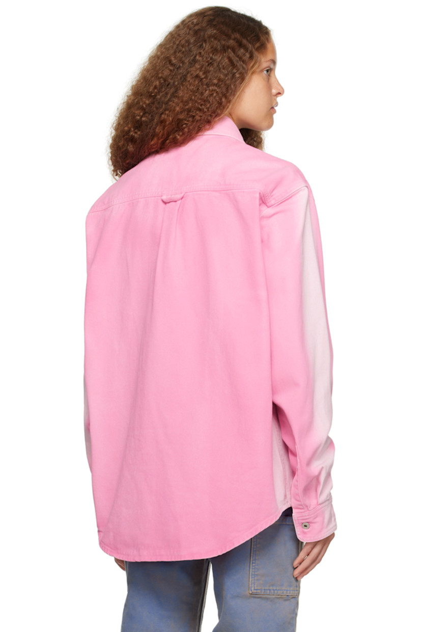 Non-stretch denim jacket. Fading throughout.

· Spread collar
· Button closure 
· Flap pockets
· Shirttail hem
· Logo patch at sleeve
· Single-button barrel cuffs
· Keeper loop and box pleat at back yoke 
· Unlined

Supplier color: Fuchsia pink