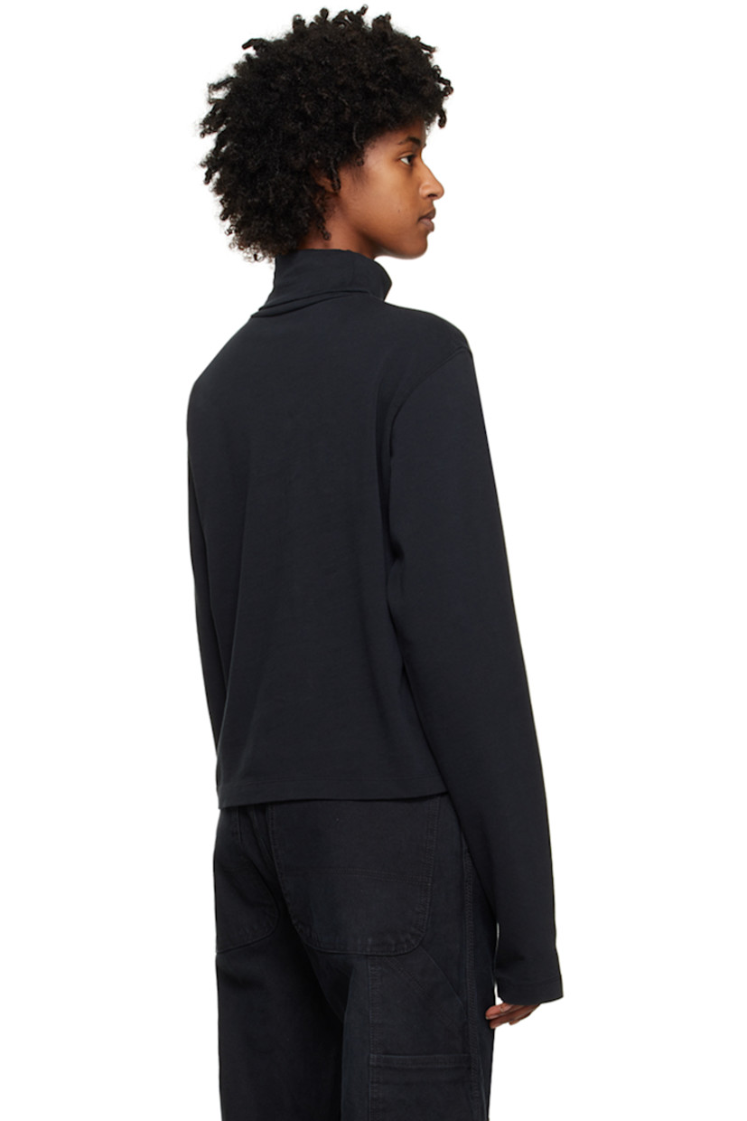 Cotton jersey turtleneck.

· Logo embroidered at collar and cuff 
· Logo patch at cuff 

Supplier color: Black/White