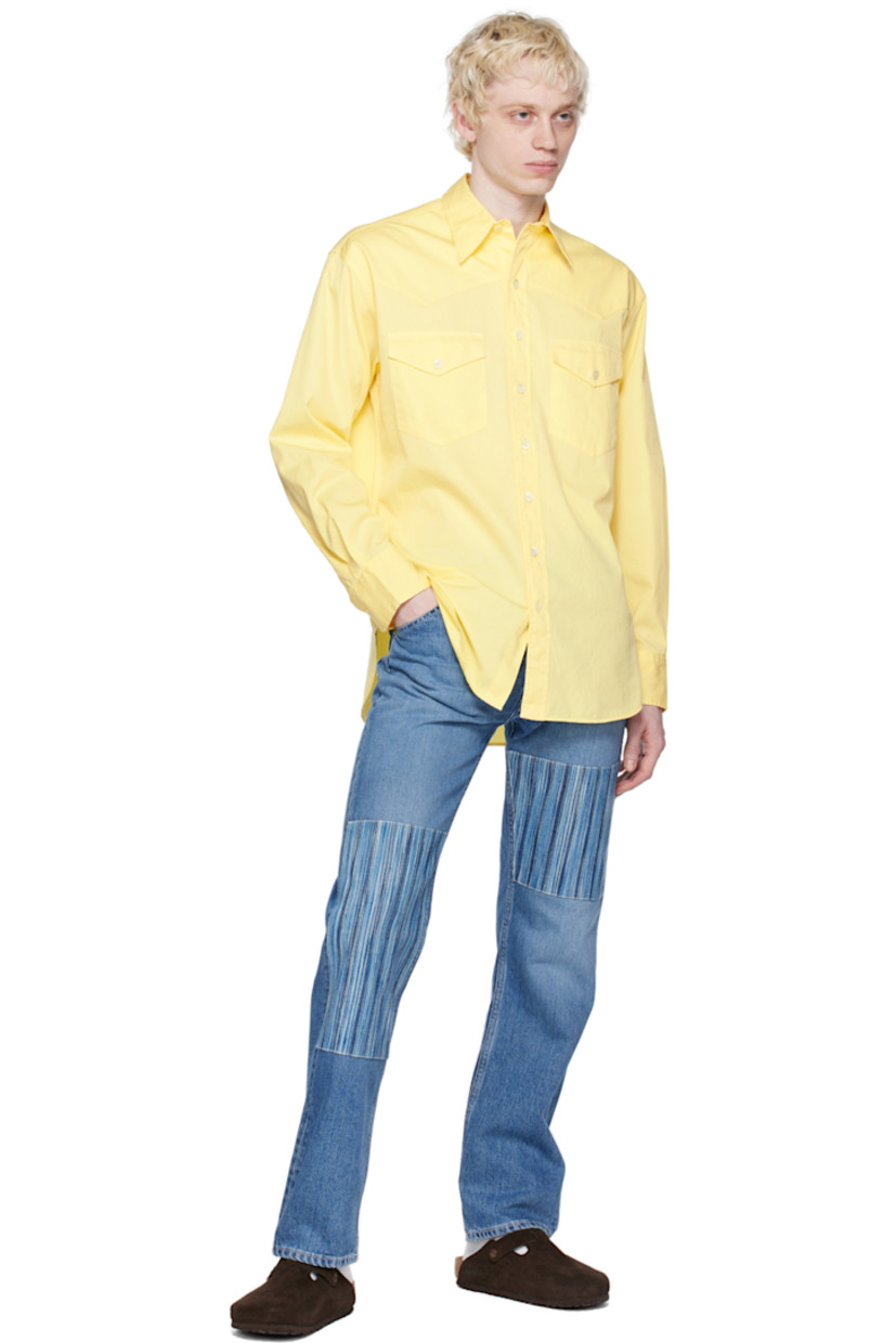 Garment-dyed cotton twill shirt.

· Spread collar
· Button closure
· Flap pockets
· Shirttail hem
· Single-button barrel cuffs
· Mother-of-pearl hardware

Supplier color: Citron