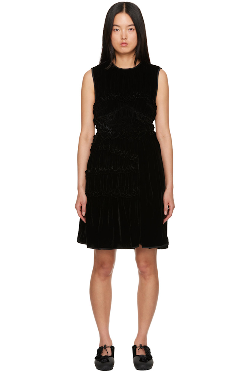 Viscose- and silk-blend velvet dress. Ruffled trim, shirring, and gathering throughout.

· Round neck
· Concealed zip closure at back

Supplier color: Black